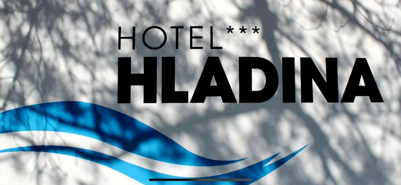 Hotel Hladina Nebrich Εξωτερικό φωτογραφία