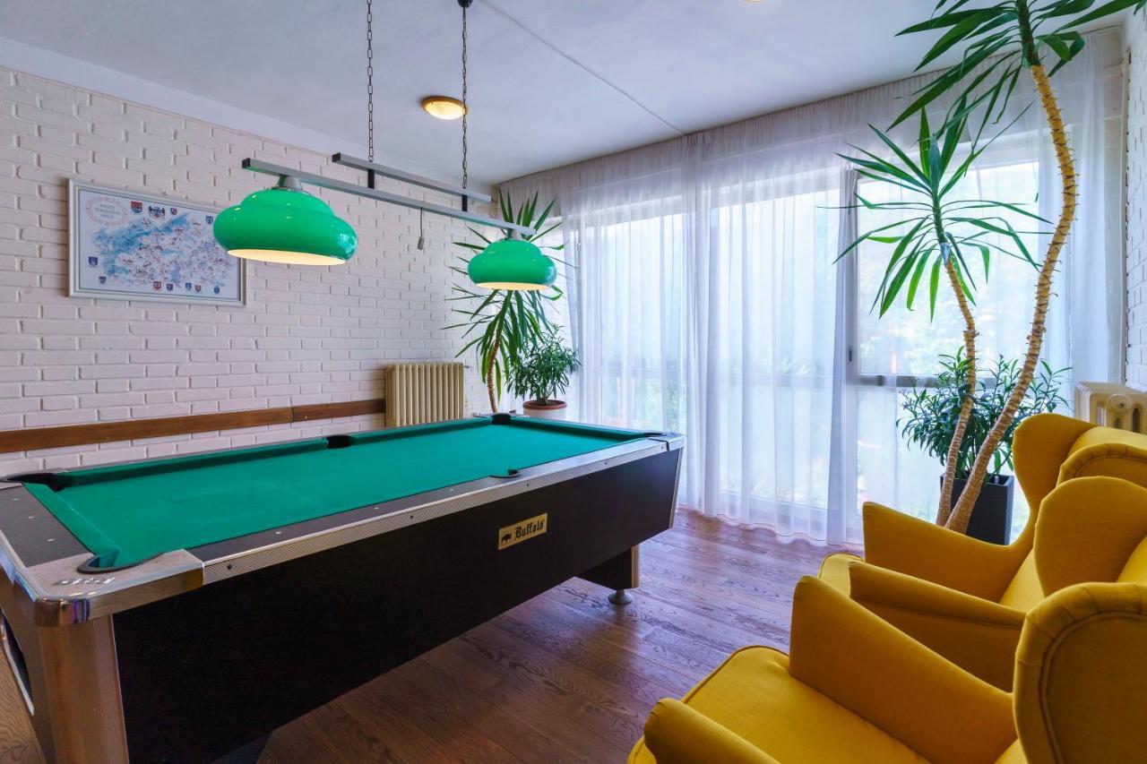 Hotel Hladina Nebrich Εξωτερικό φωτογραφία